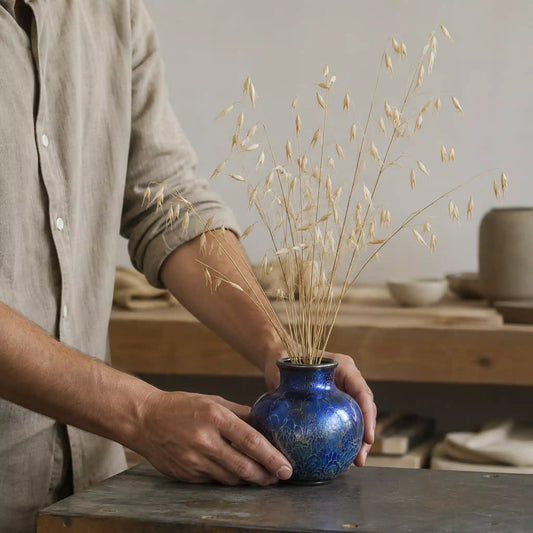 Settle Anchor Vase